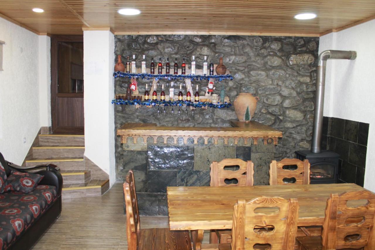 Maia's Guesthouse Chvabiani Eksteriør billede